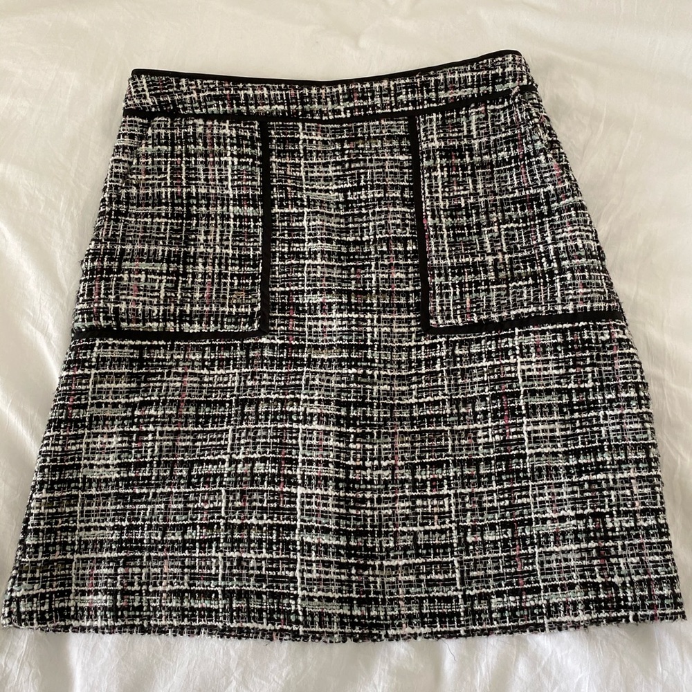 Black mini skirt